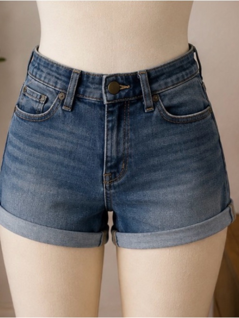 High-Waist Rolled Hem Denim Shorts - Blue